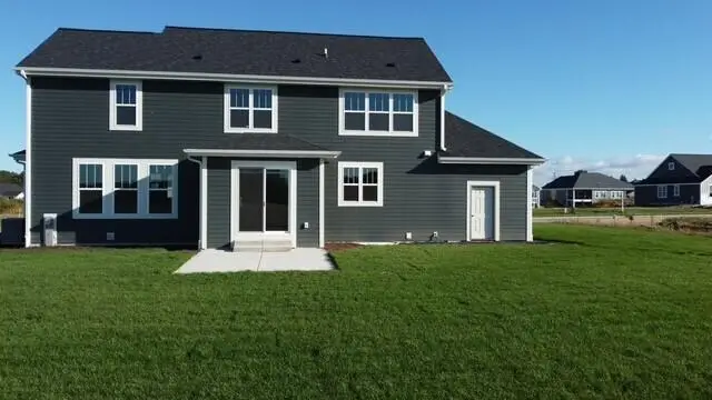 509 Talbots Woods Dr, Dousman, WI 53118 - #3