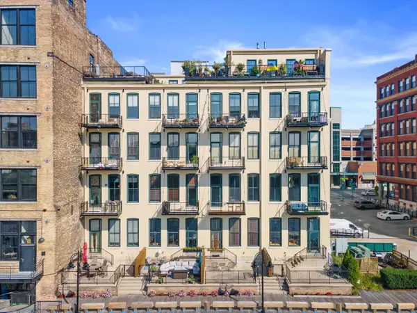 205 N Water St, Milwaukee, WI 53202