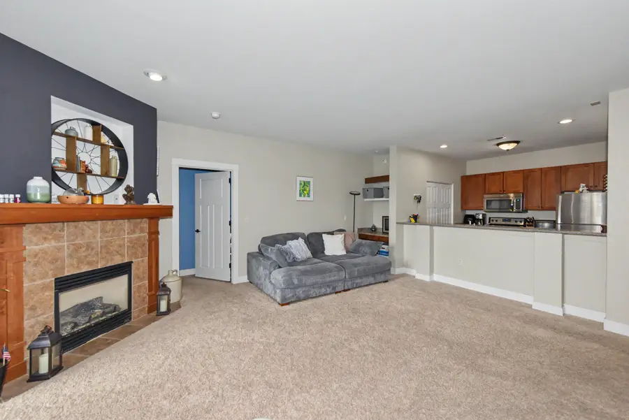 15295 W Library Ln, New Berlin, WI 53151 - #2