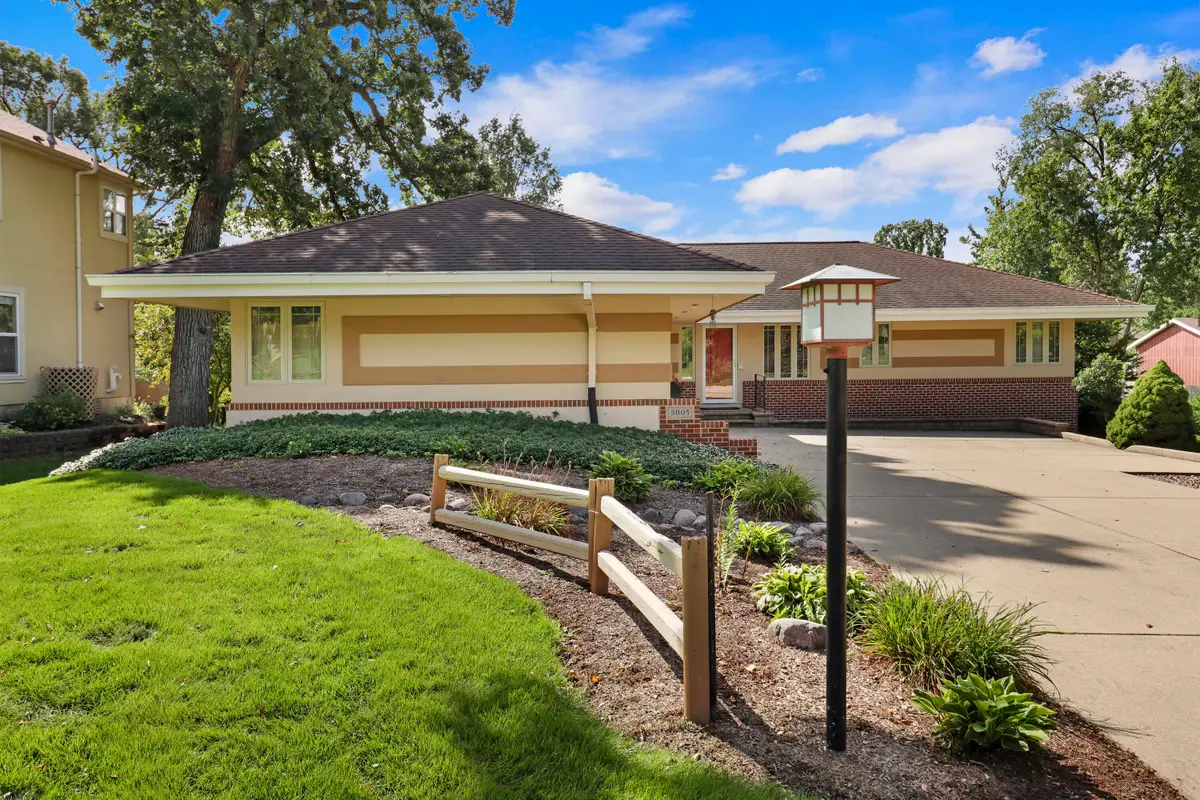 5005 89th Pl, Pleasant Prairie, WI 53142 - #1