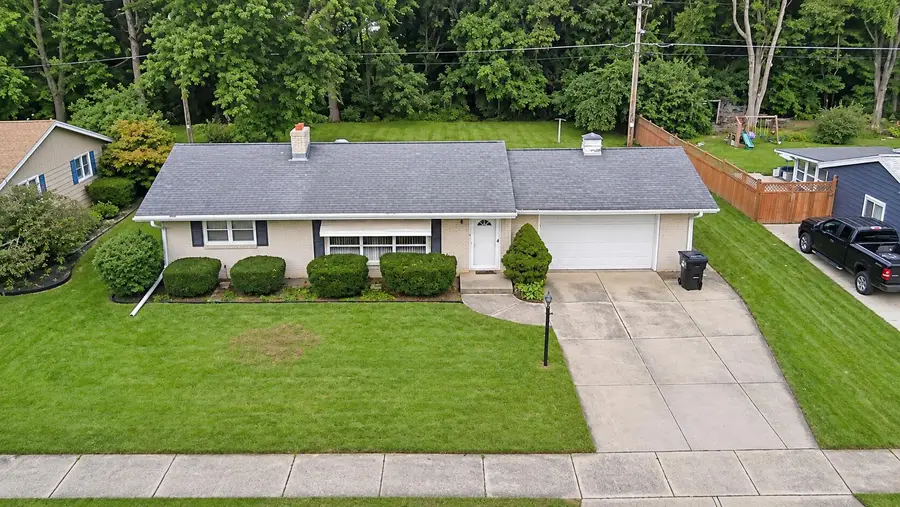 1111 N Osborne Blvd, Racine, WI 53405 - #2