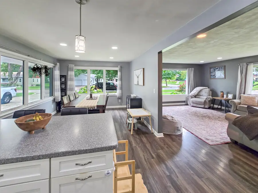 230 Devils Ln, Walworth, WI 53184 - #3