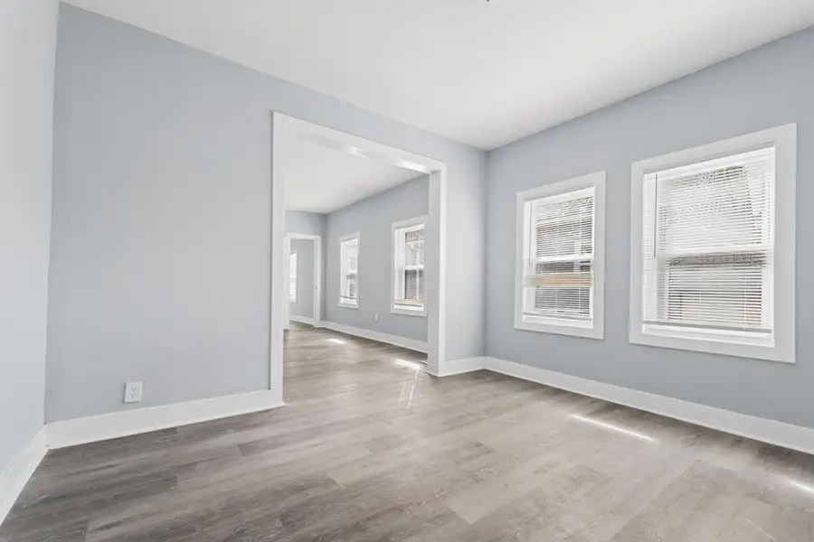 917 S 9th St, Milwaukee, WI 53204 - #3