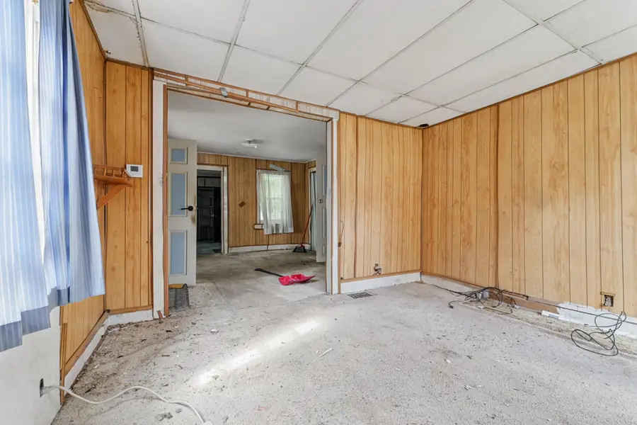 138 N George St, Whitewater, WI 53190 - #2