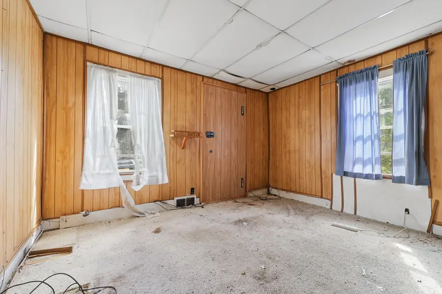 138 N George St, Whitewater, WI 53190 - #3