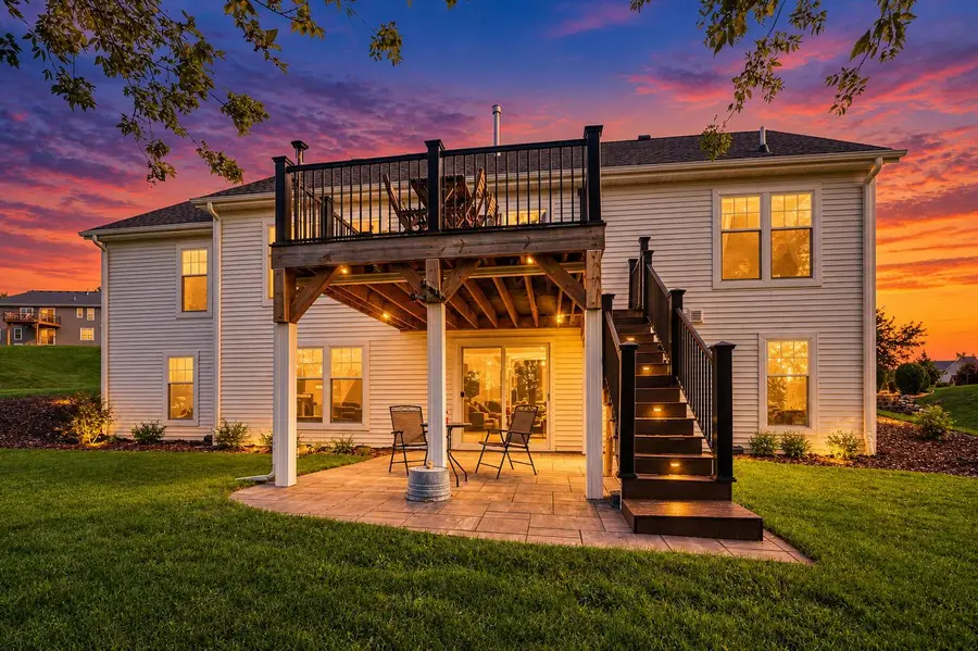200 Stonefield Dr, Johnson Creek, WI 53038 - #2