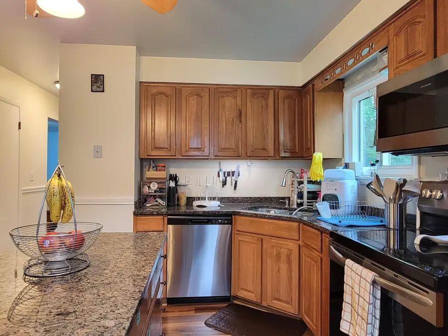 2430 E Denton Ave, Saint Francis, WI 53235 - #2