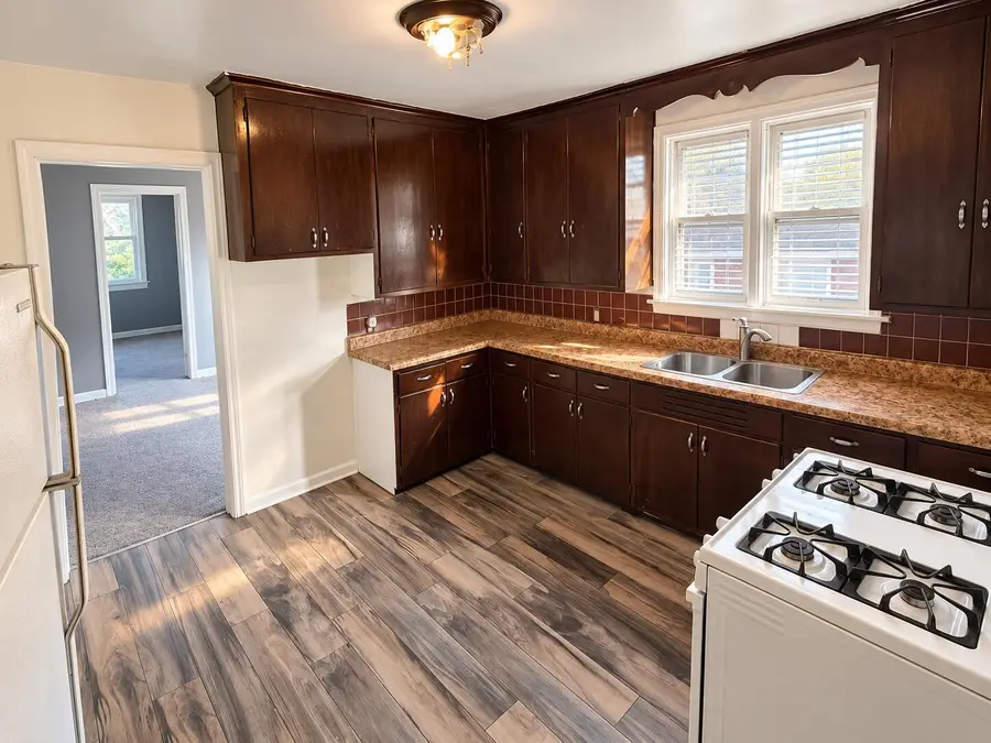 3611 N 12th St, Milwaukee, WI 53206 - #2