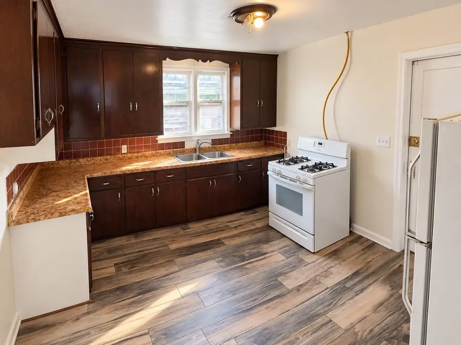 3611 N 12th St, Milwaukee, WI 53206 - #3
