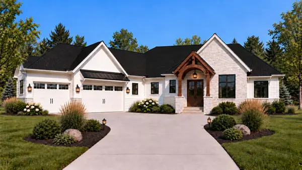 3640 W Club Cir, Mequon, WI 53092
