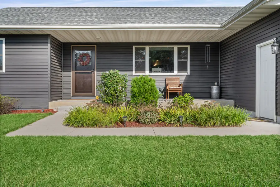 1563 Hickory St, Rockland, WI 54653 - #2