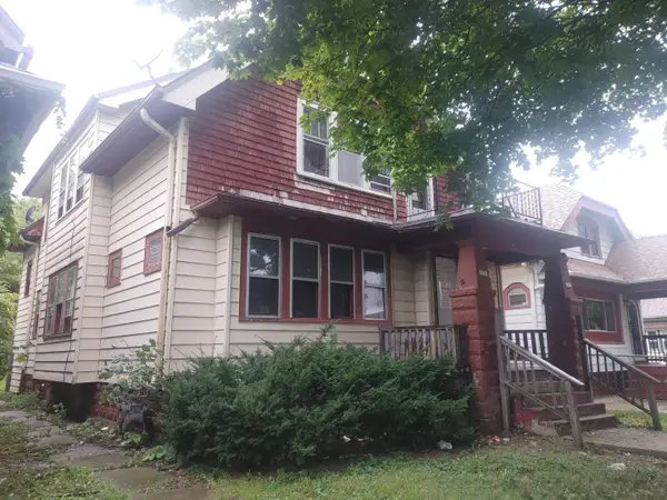 3331 N 17th St, Milwaukee, WI 53206