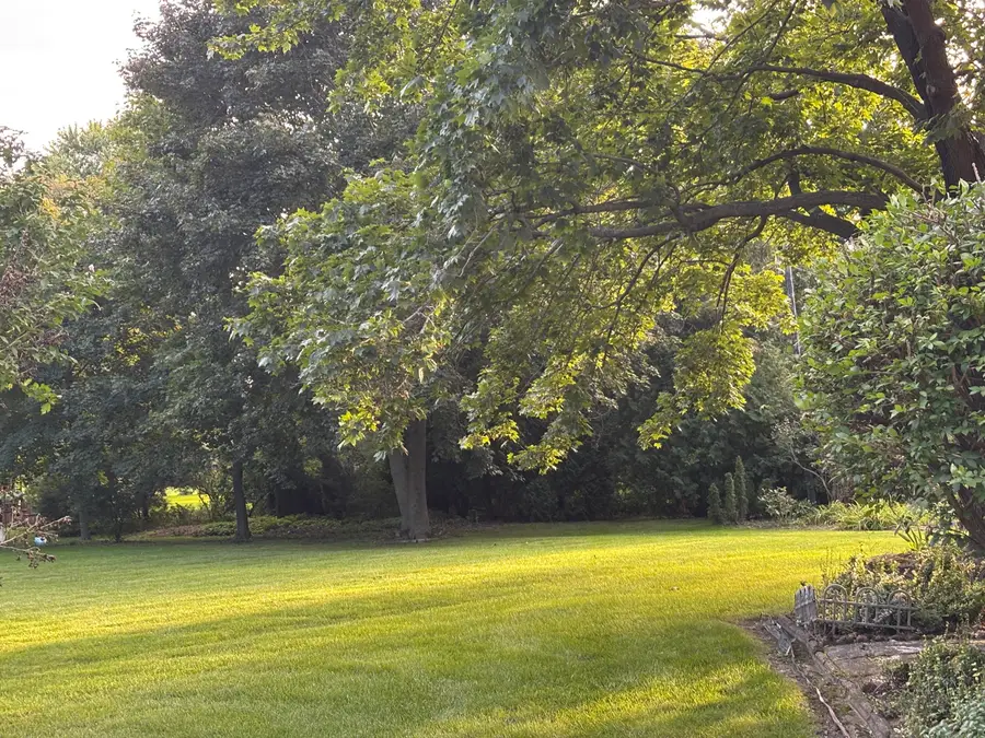 1701 W Donges Bay Rd, Mequon, WI 53092 - #3