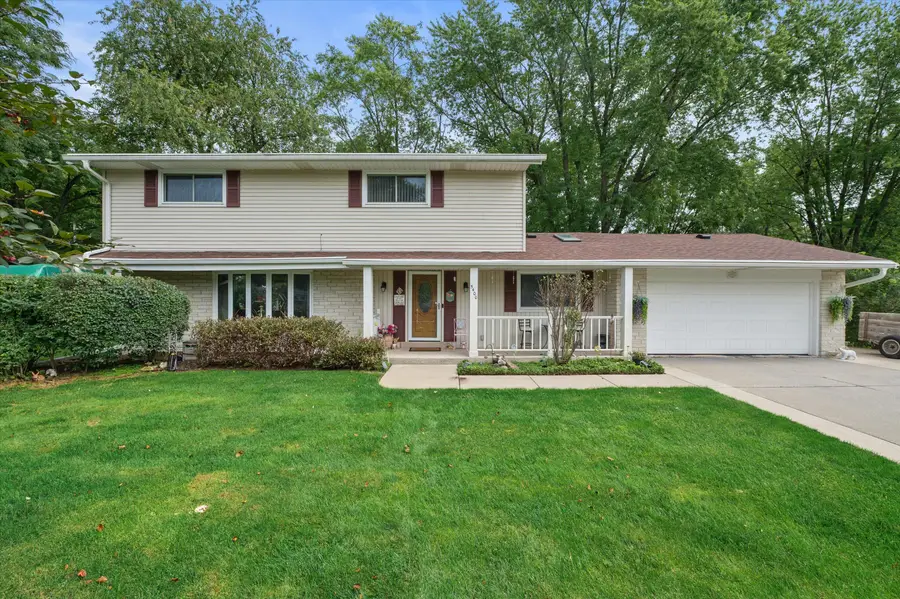 5400 S 121st St, Hales Corners, WI 53130 - #3