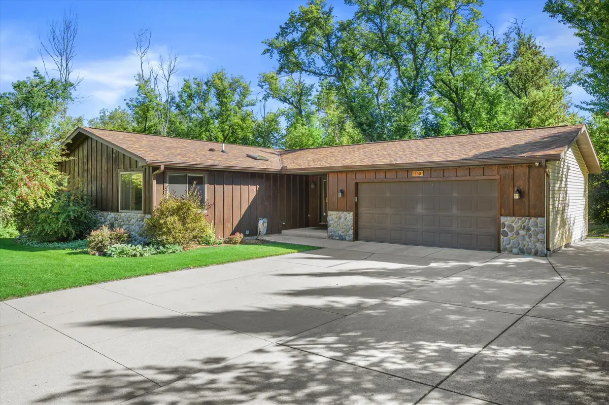 130 S Teri Ln, Hartford, WI 53027 - #1