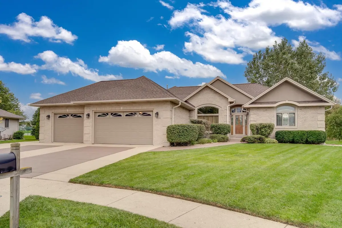 8223 68th Ave, Kenosha, WI 53142 - #1