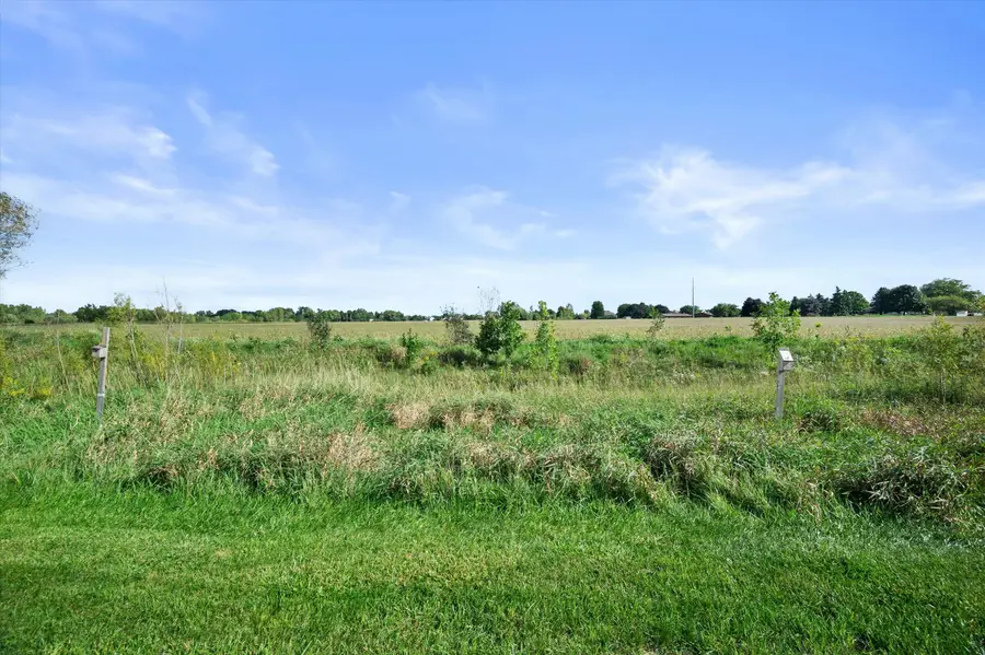 7120 Mariner Dr, Mount Pleasant, WI 53406 - #3