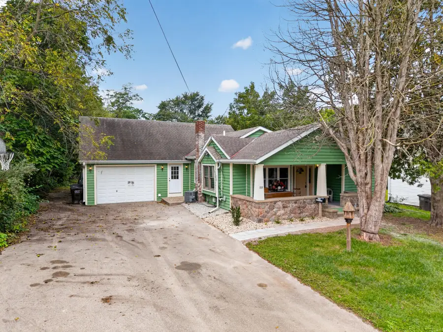 308 N Jefferson St, Whitewater, WI 53190 - #3