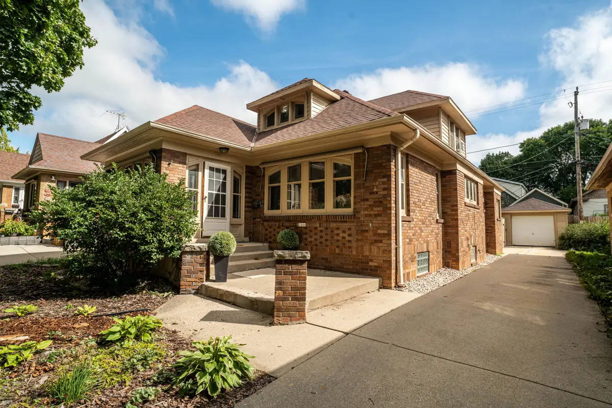 2344 N 60th St, Milwaukee, WI 53210 - #1