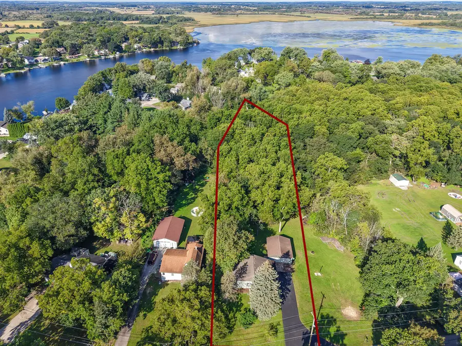 6508 N Tichigan Rd, Waterford, WI 53185 - #2