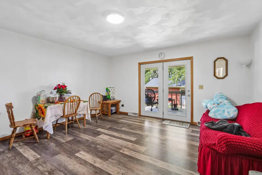 130 N 12th Pl, Whitewater, WI 53190 - #2