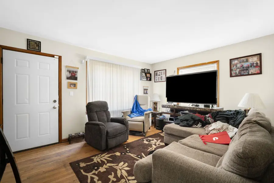 5859 N 66th St, Milwaukee, WI 53218 - #3