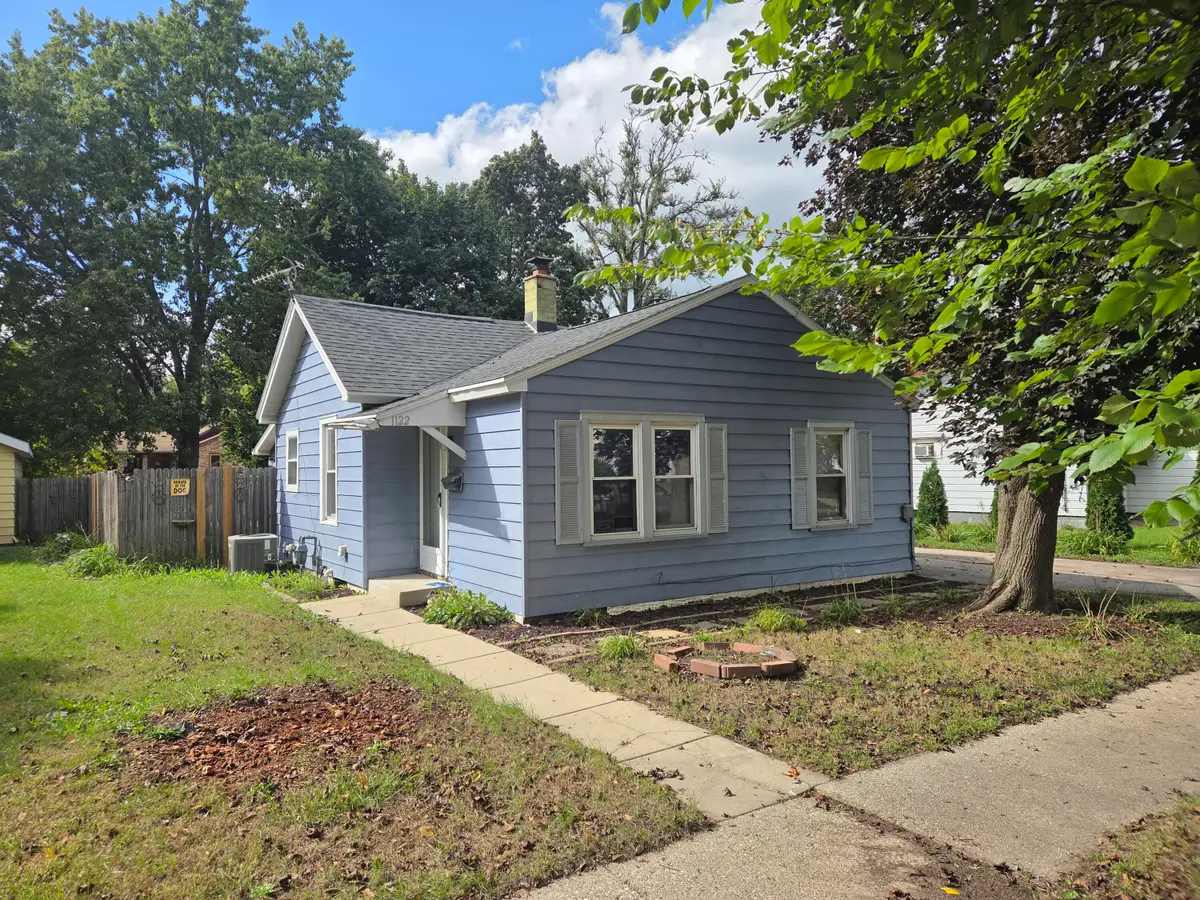 1122 Cleveland St, Beloit, WI 53511 - #1