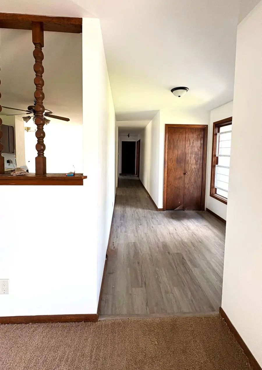 309 S Klein Dr, Waunakee, WI 53597 - #2