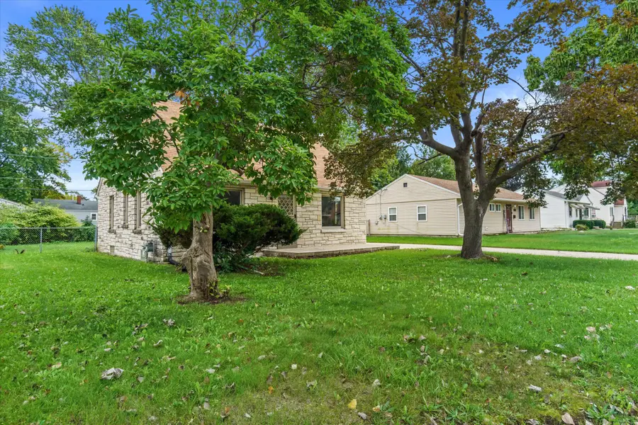 5268 N 60th St, Milwaukee, WI 53218 - #3