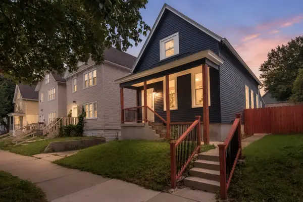 316 E Clarence St, Milwaukee, WI 53207