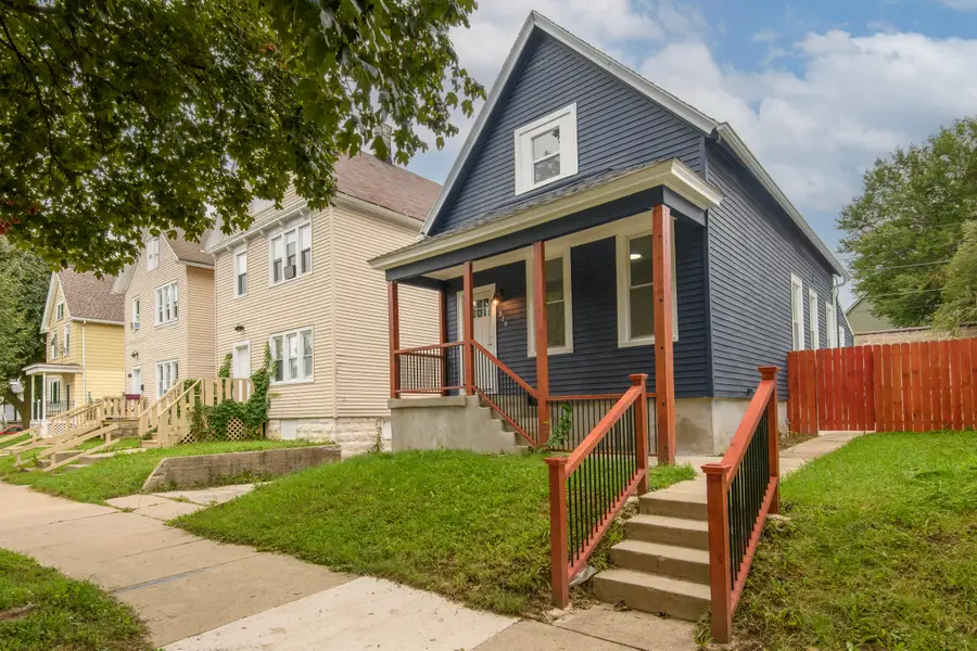 316 E Clarence St, Milwaukee, WI 53207 - #2
