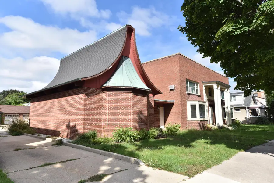 145 S 76th St, Milwaukee, WI 53214 - #2