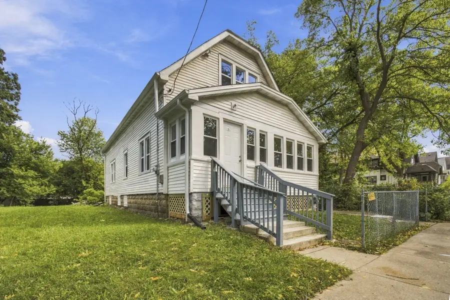 3406 N 2nd St, Milwaukee, WI 53212 - #2