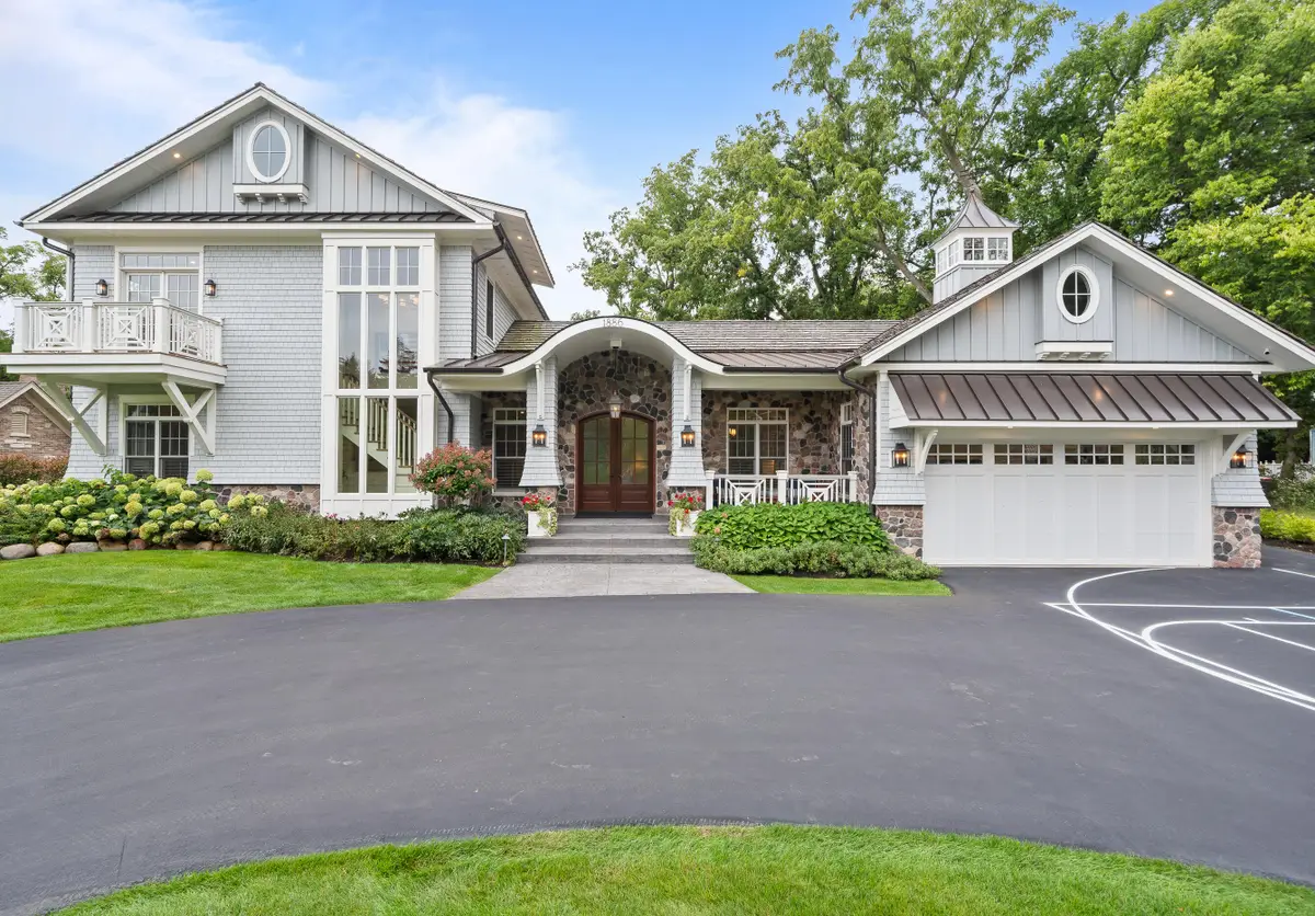 1886 Geneva Bay Dr, Lake Geneva, WI 53147 - #1