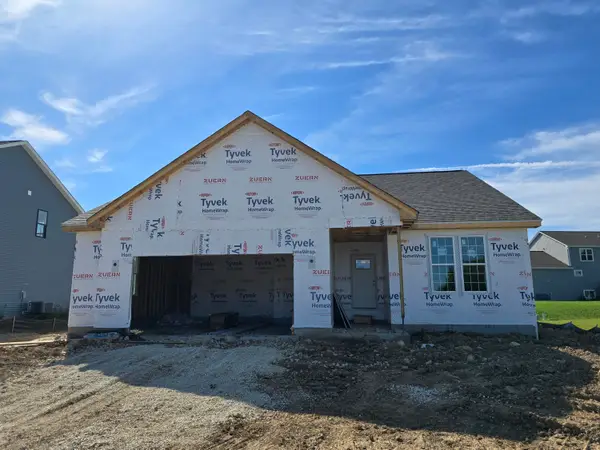 1479 Patton Dr, Hartford, WI 53027
