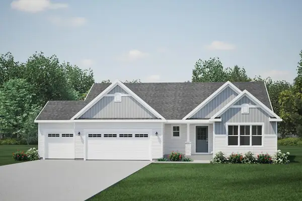641 Sunset Dr, Elkhorn, WI 53121