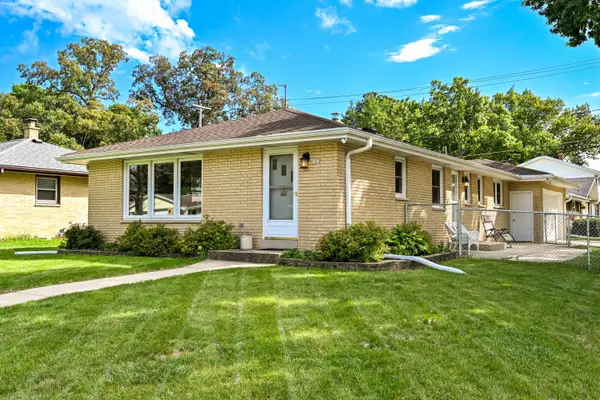 727 W Abbott Ave, Milwaukee, WI 53221