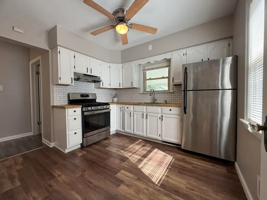 4112 S 2nd St, Milwaukee, WI 53207 - #3