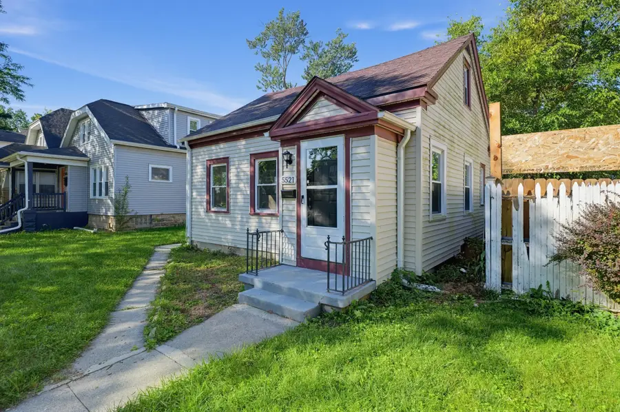5521 N 33rd St Milwaukee, Milwaukee, WI 53209 - #2