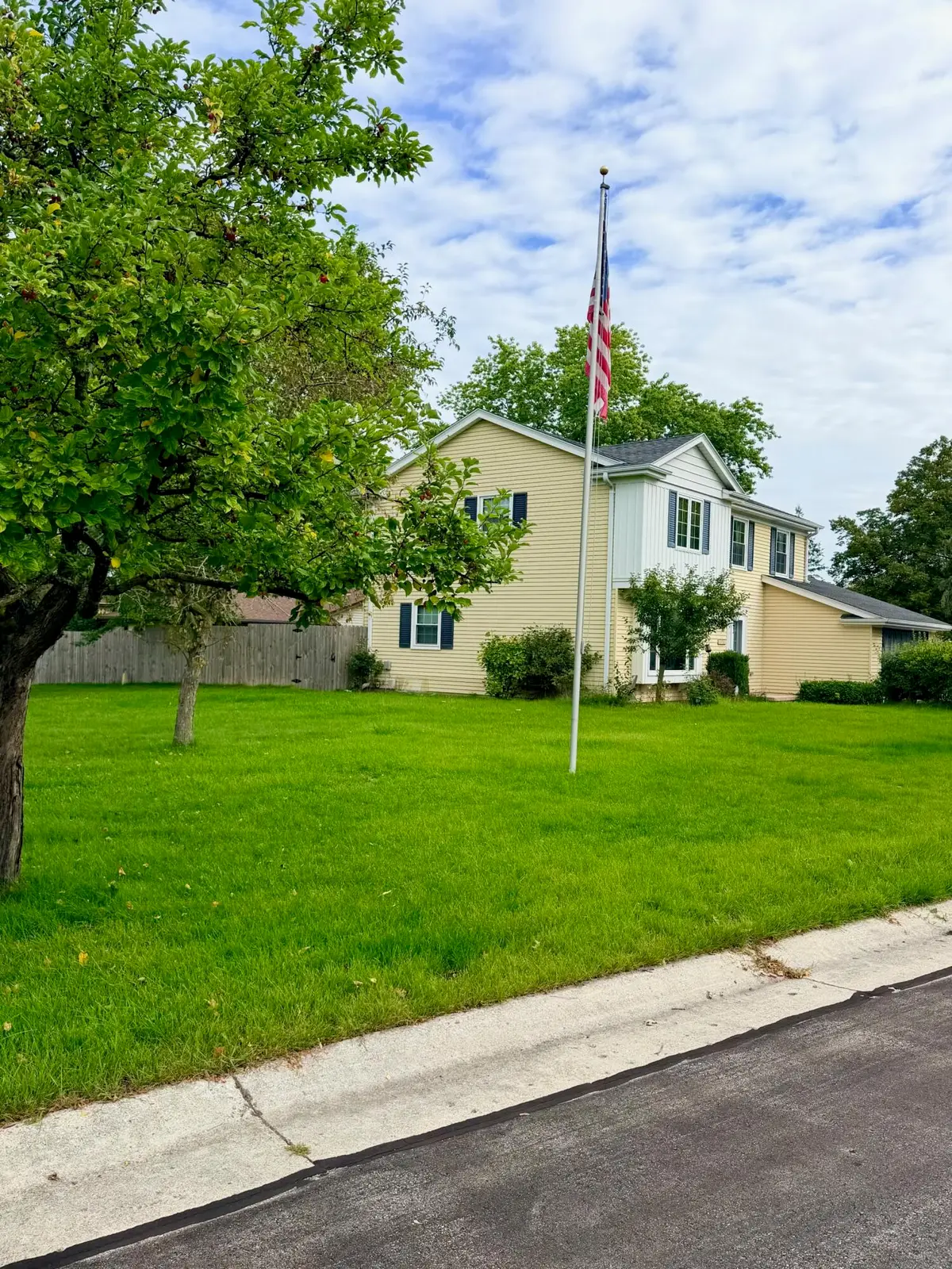 N104W16800 Thornapple Row, Germantown, WI 53022 - #1