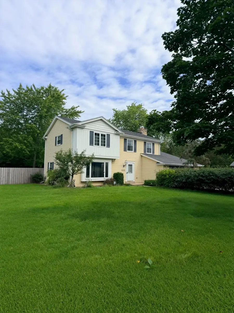 N104W16800 Thornapple Row, Germantown, WI 53022 - #2