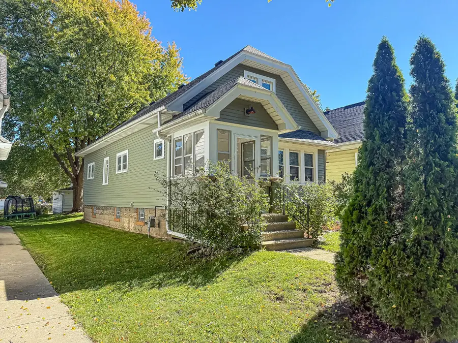 2222 S 78th St, West Allis, WI 53219 - #2