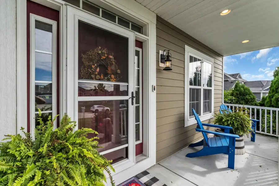 W275N342 Arrowhead Trl, Pewaukee, WI 53188 - #3