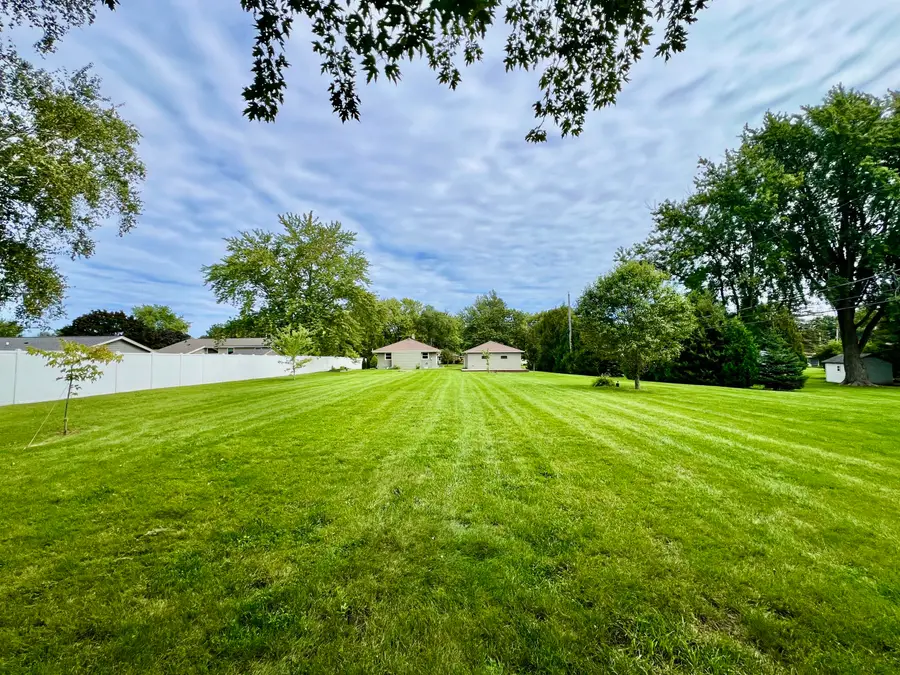 8401 S 36th St, Franklin, WI 53132 - #2