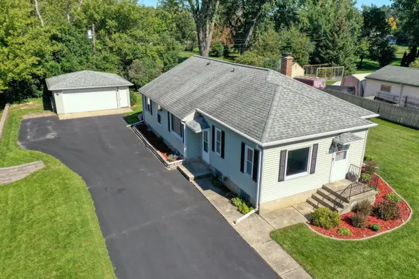 12616 W Park Ave, New Berlin, WI 53151