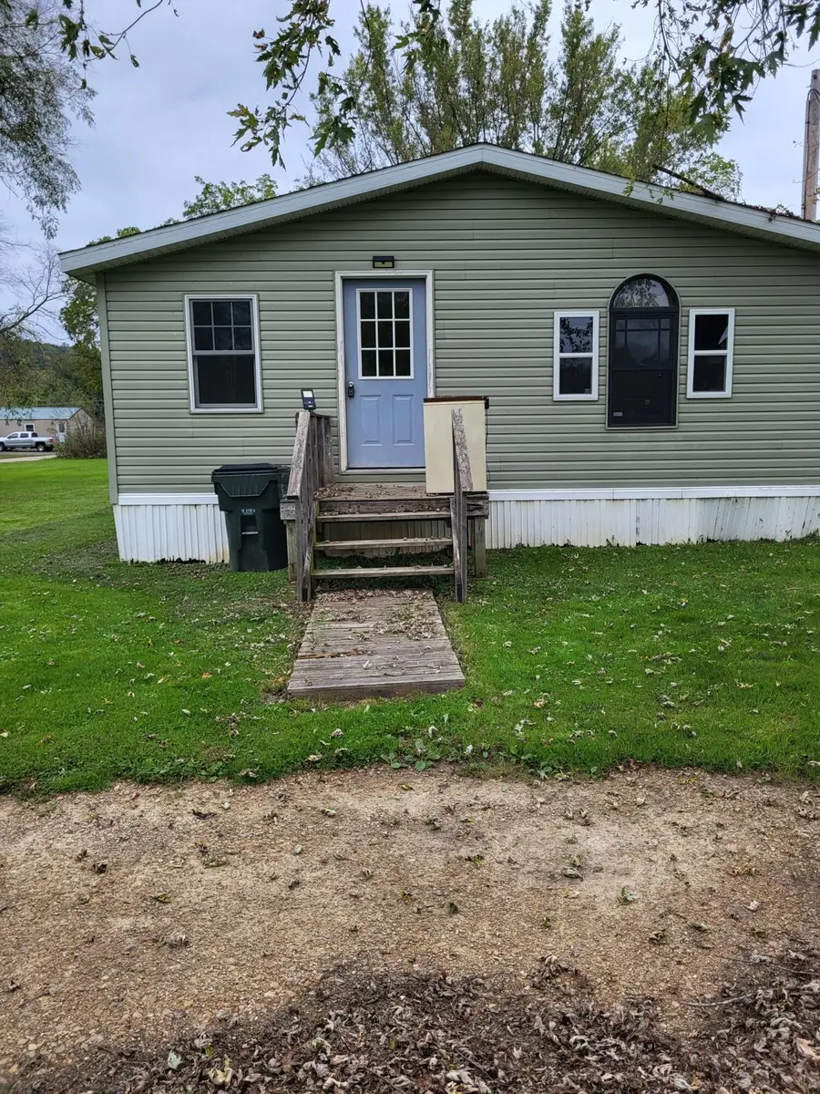 126 S 3rd St, Readstown, WI 54652 - #3