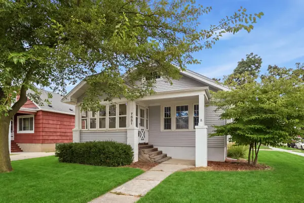 7551 27th Ave, Kenosha, WI 53143