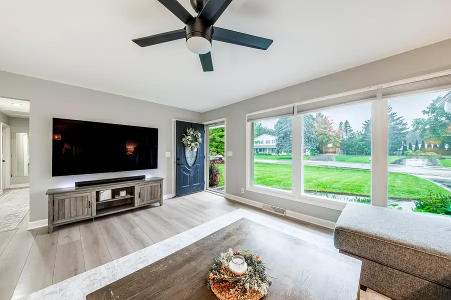 2410 Camelot Dr, Brookfield, WI 53045 - #2