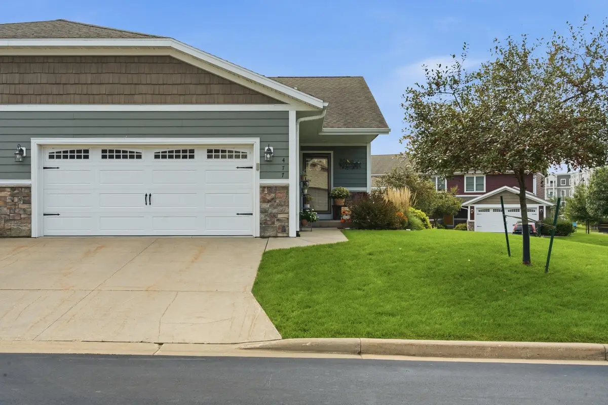 477 Coronado Cir, Onalaska, WI 54650 - #1