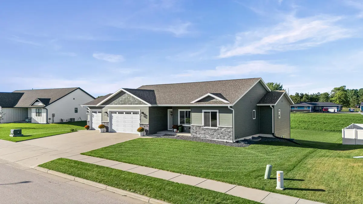 2119 Spakenburg Rd, Holmen, WI 54636 - #1